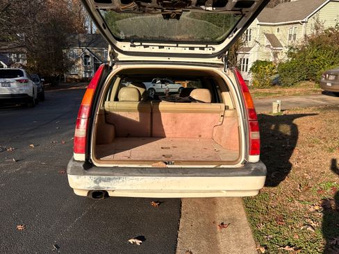 Used 1996 Volvo 850 Turbo image 8