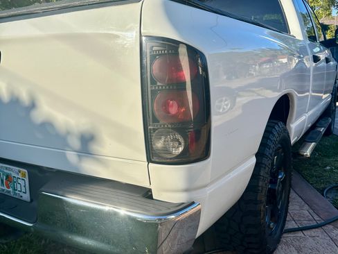 Used 2003 Dodge Ram 2500 Truck SLT image 31