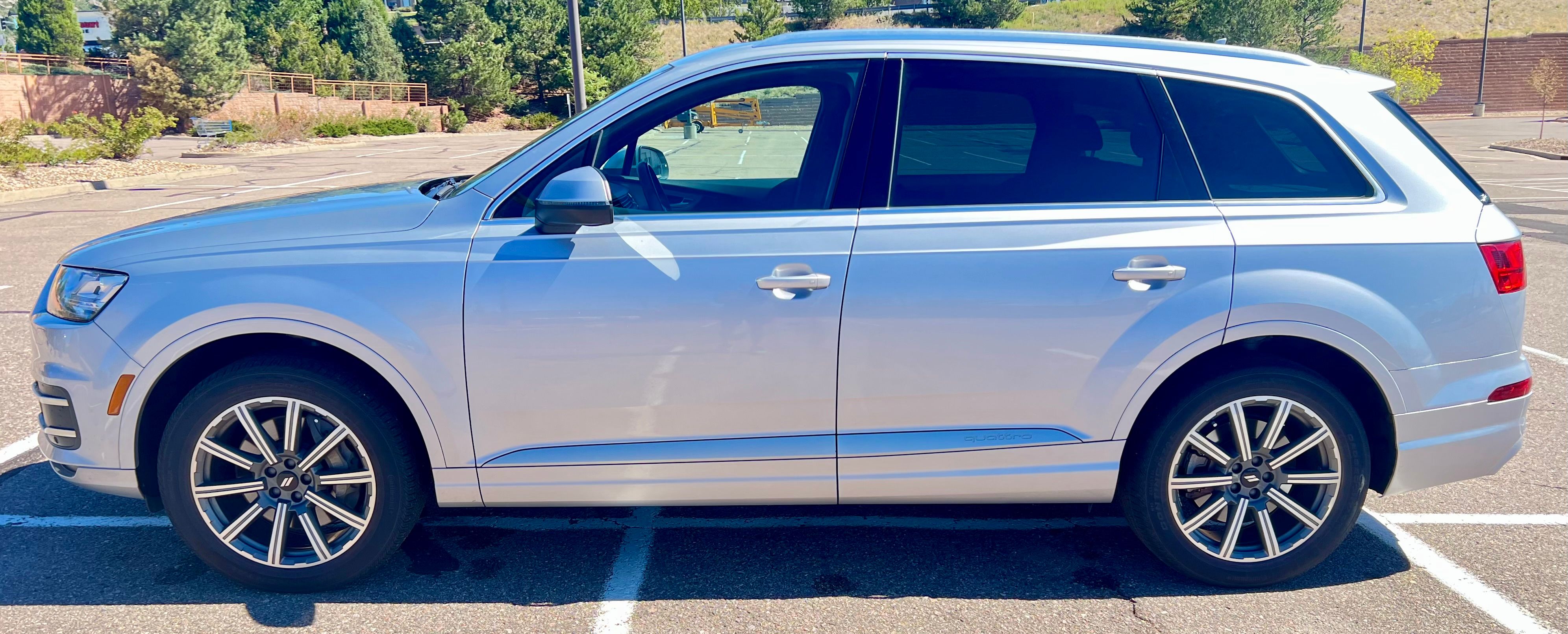 Used 2019 Audi Q7 2.0T Premium Plus w/ Premium Plus Package AWD/4WD image 2