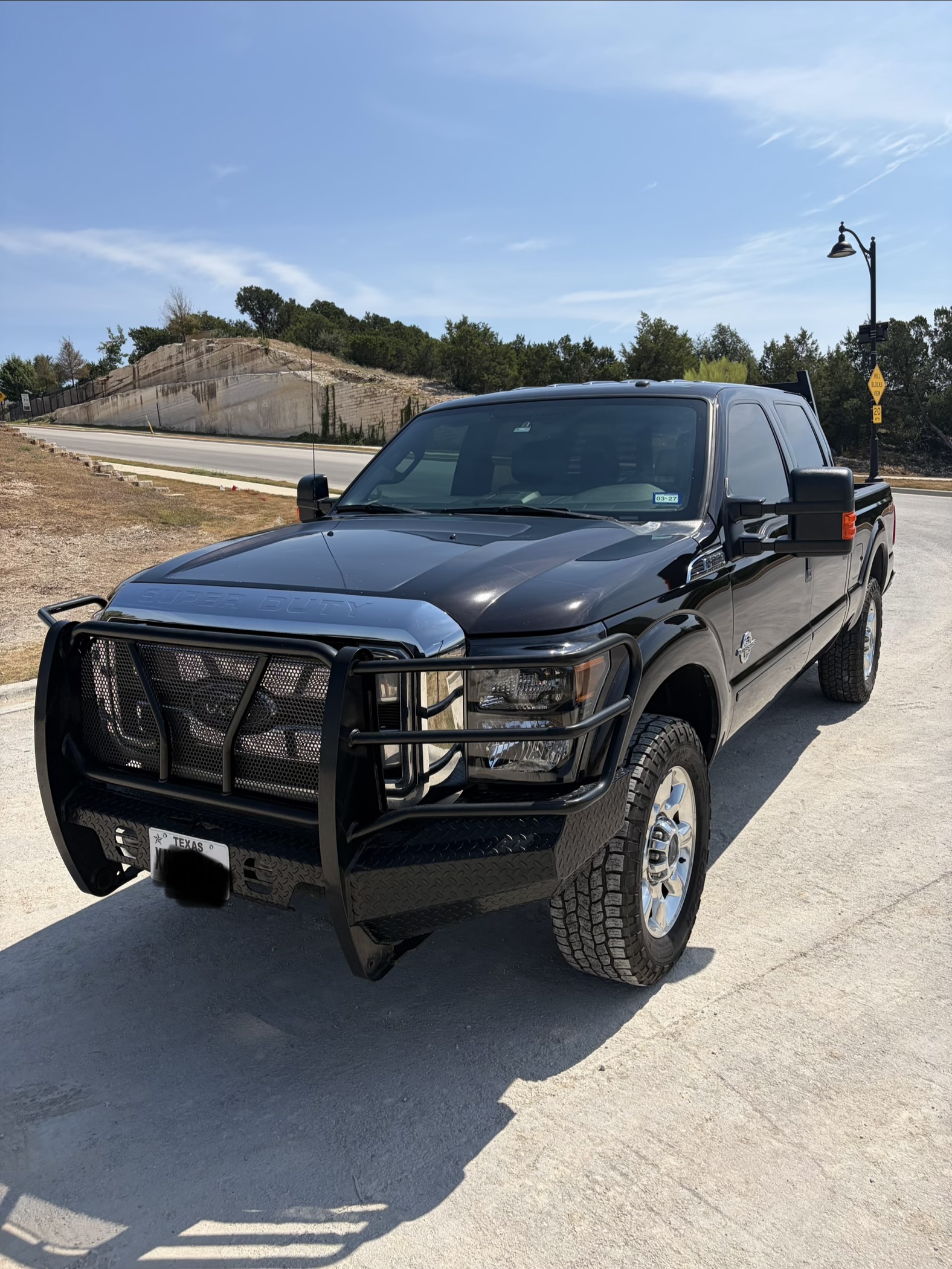 Used 2013 Ford F250 Lariat w/ Lariat Interior Pkg AWD/4WD image 1
