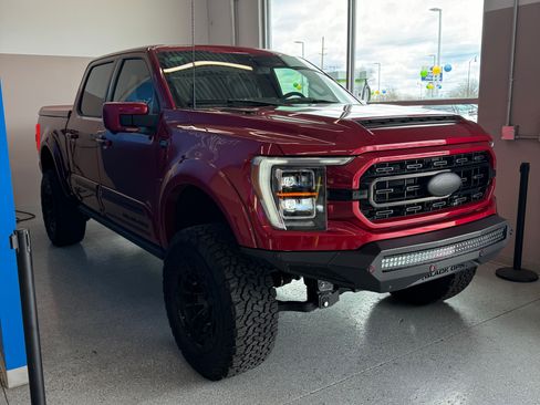 Used 2023 Ford F150 Lariat w/ Equipment Group 502A High image 5