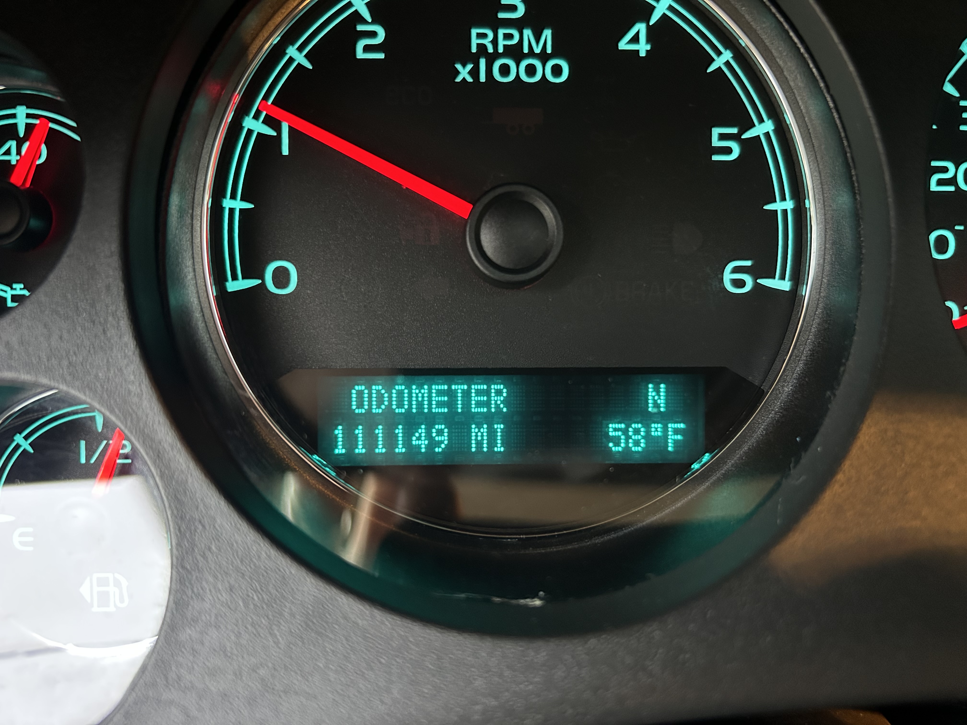 Used 2011 GMC Yukon Denali AWD/4WD image 16