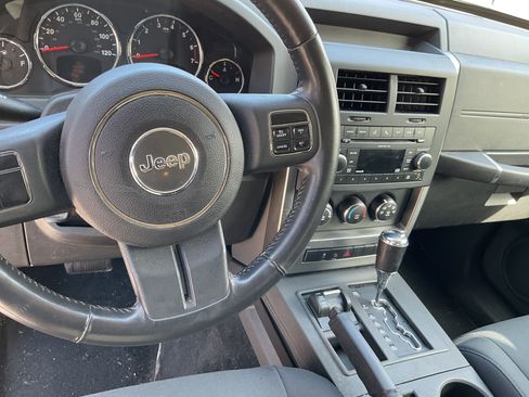 Used 2011 Jeep Liberty Sport w/ Popular Equipment Group image 12