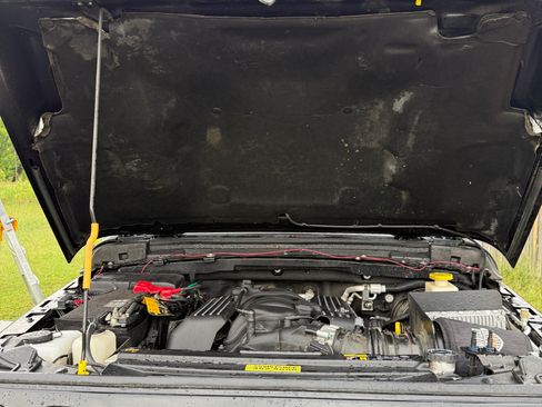 Used 2022 Jeep Gladiator Rubicon w/ LED Lighting Group image 4