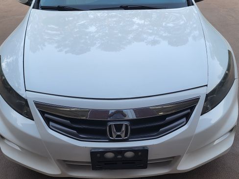 Used 2012 Honda Accord EX-L image 4