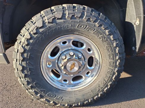 Used 2000 Chevrolet Silverado 2500 LS image 18