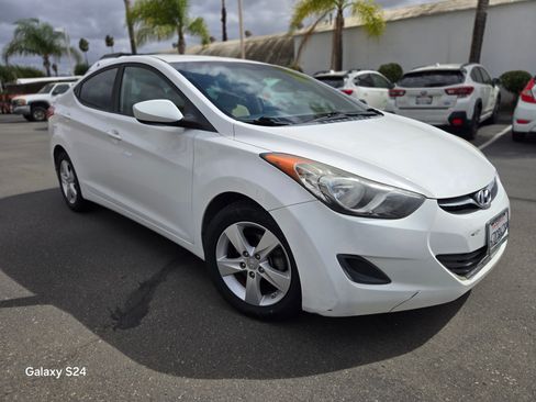 Used 2013 Hyundai Elantra GLS image 4
