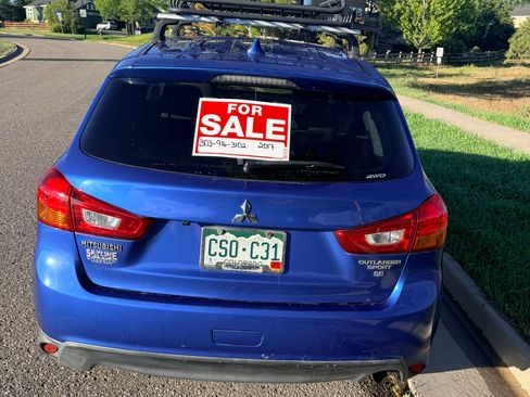 Used 2017 Mitsubishi Outlander Sport SE AWD/4WD image 5