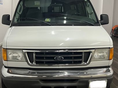 Used 2007 Ford E-350 and Econoline 350 XLT