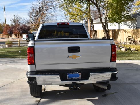 Used 2017 Chevrolet Silverado 2500 LTZ w/ Duramax Plus Package image 10