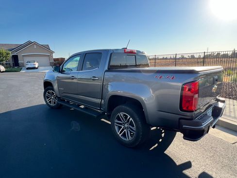 Used 2020 Chevrolet Colorado LT w/ Safety Package image 4