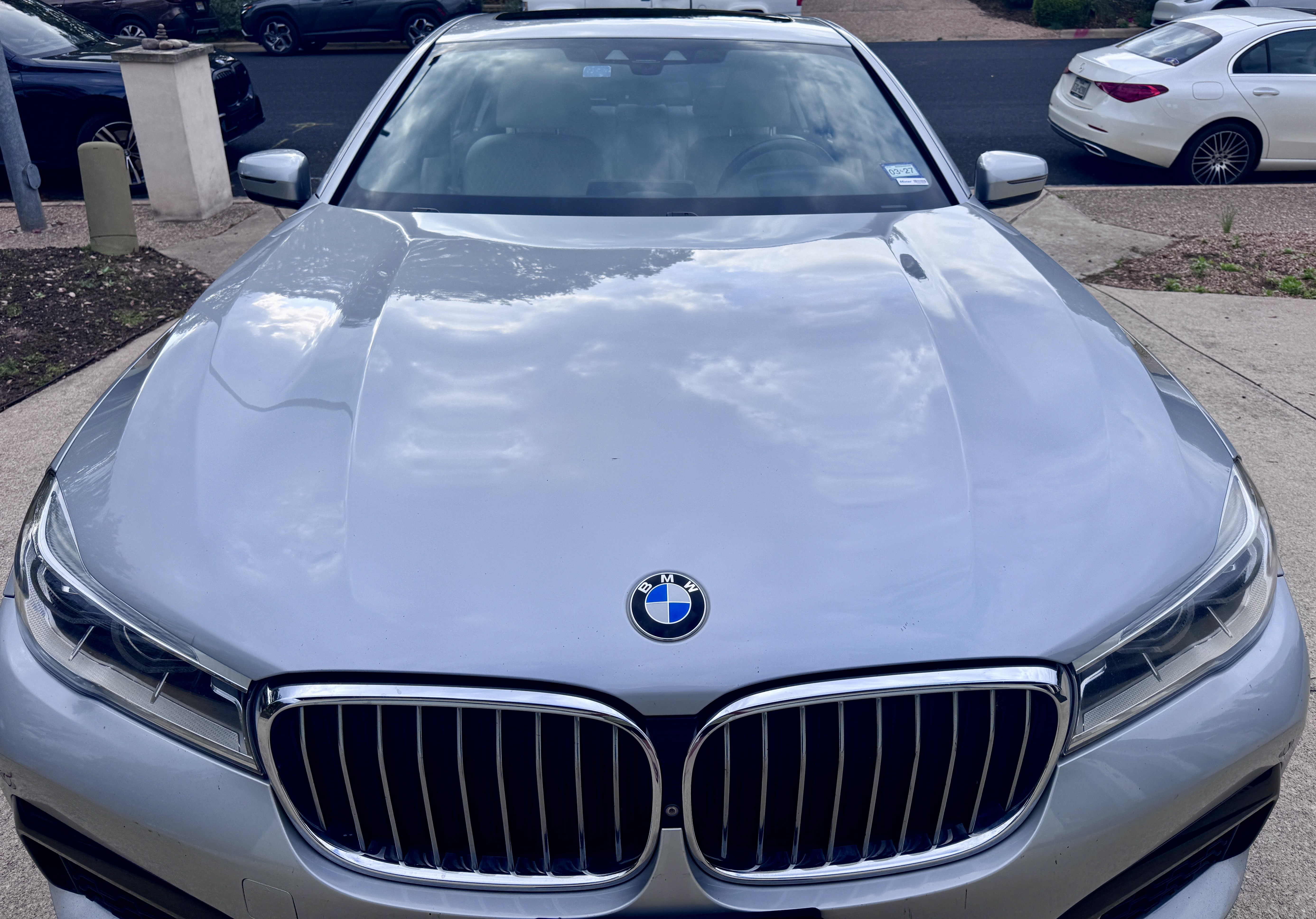 Used 2017 BMW 750i xDrive AWD/4WD image 4
