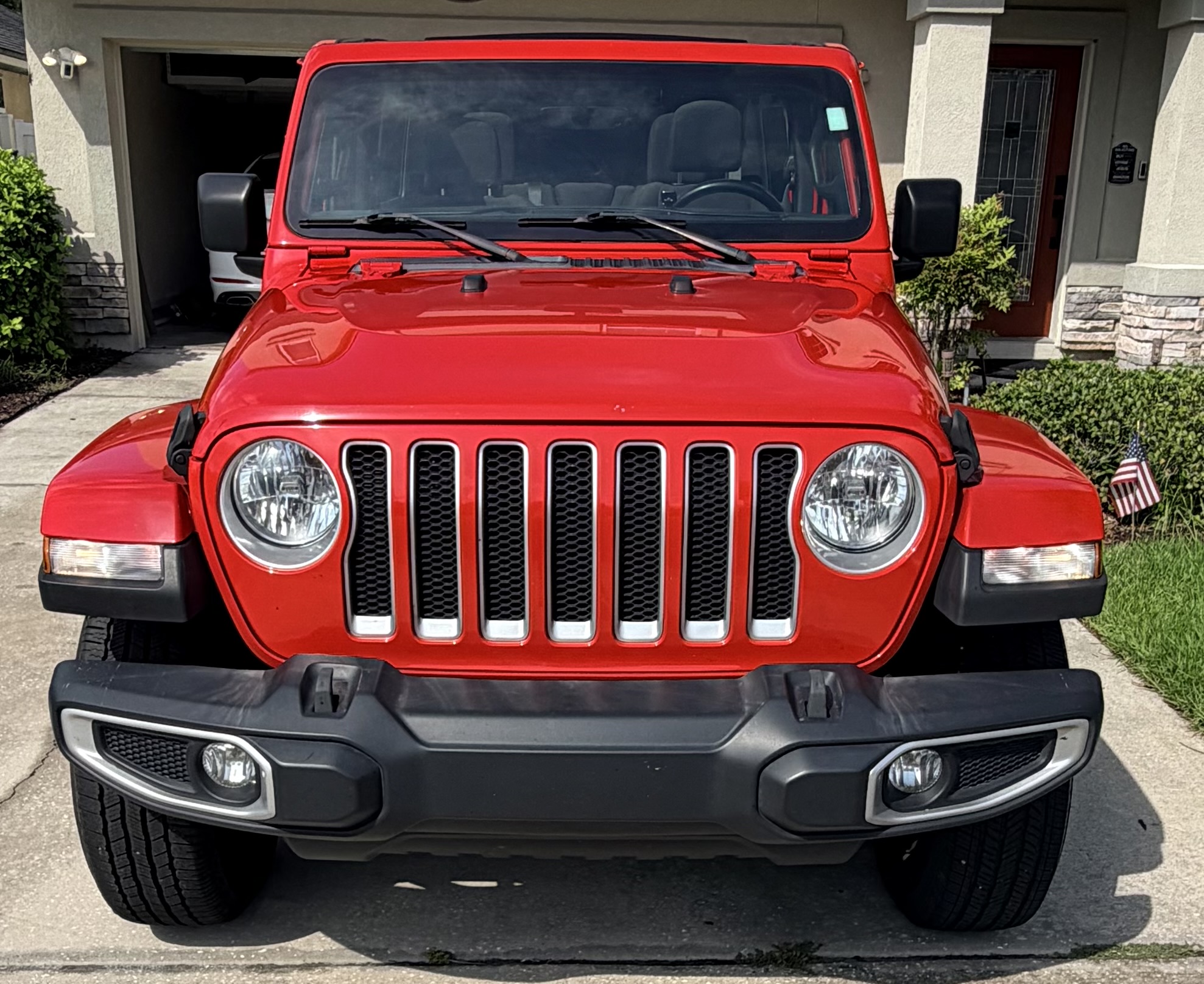 Used 2021 Jeep Wrangler Unlimited Sahara AWD/4WD image 1