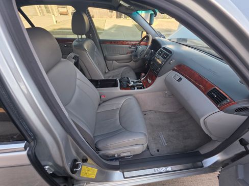 Used 2006 Lexus LS 430 image 24