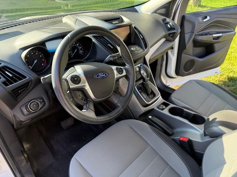 Used 2014 Ford Escape SE w/ Equipment Group 201A AWD/4WD image 15