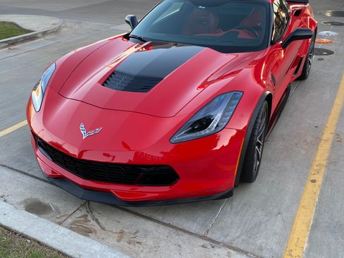 Used 2019 Chevrolet Corvette Grand Sport image 1