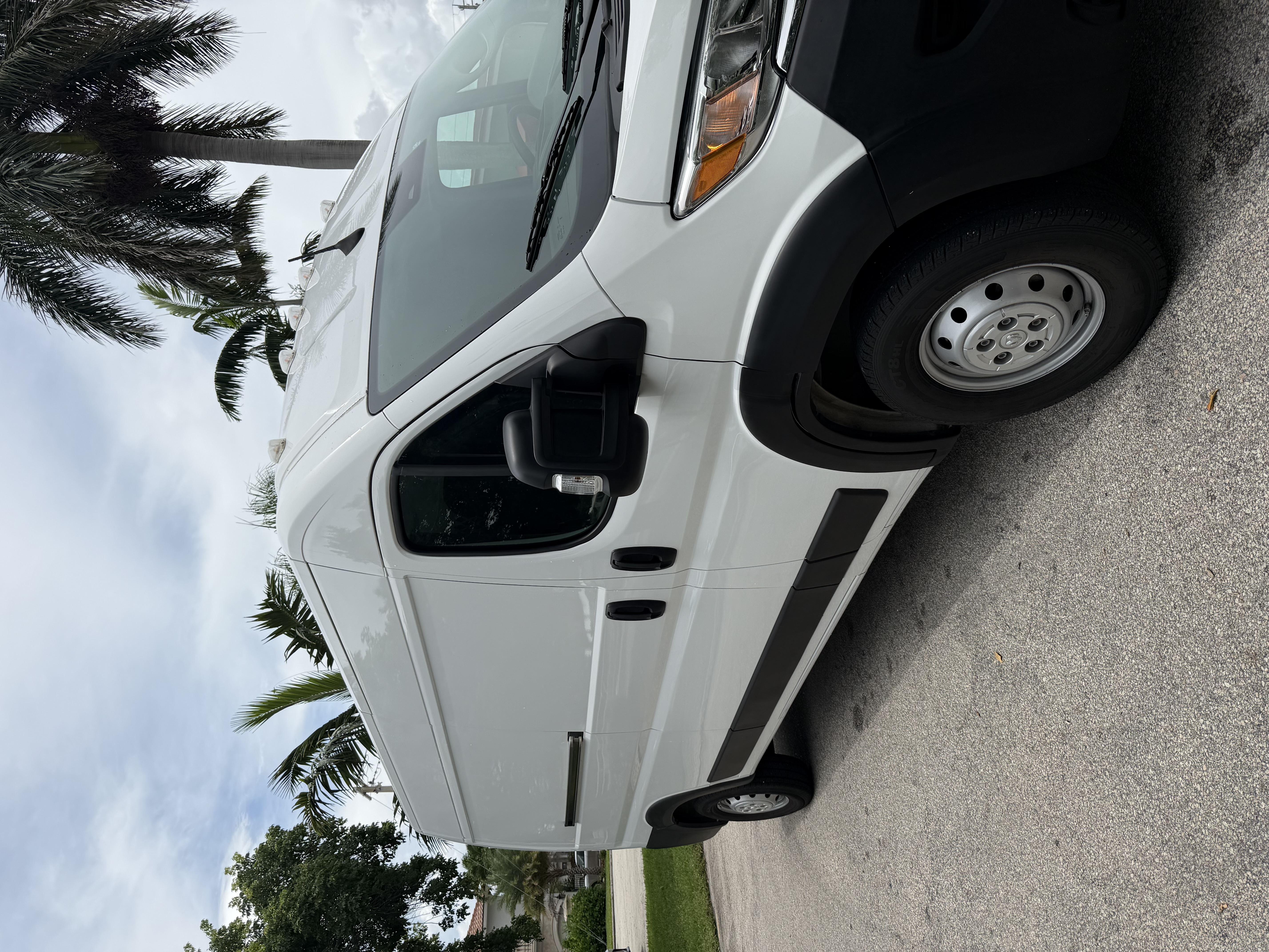Used 2023 RAM ProMaster 2500 w/ Interior LED Lighting Group FWD image 16