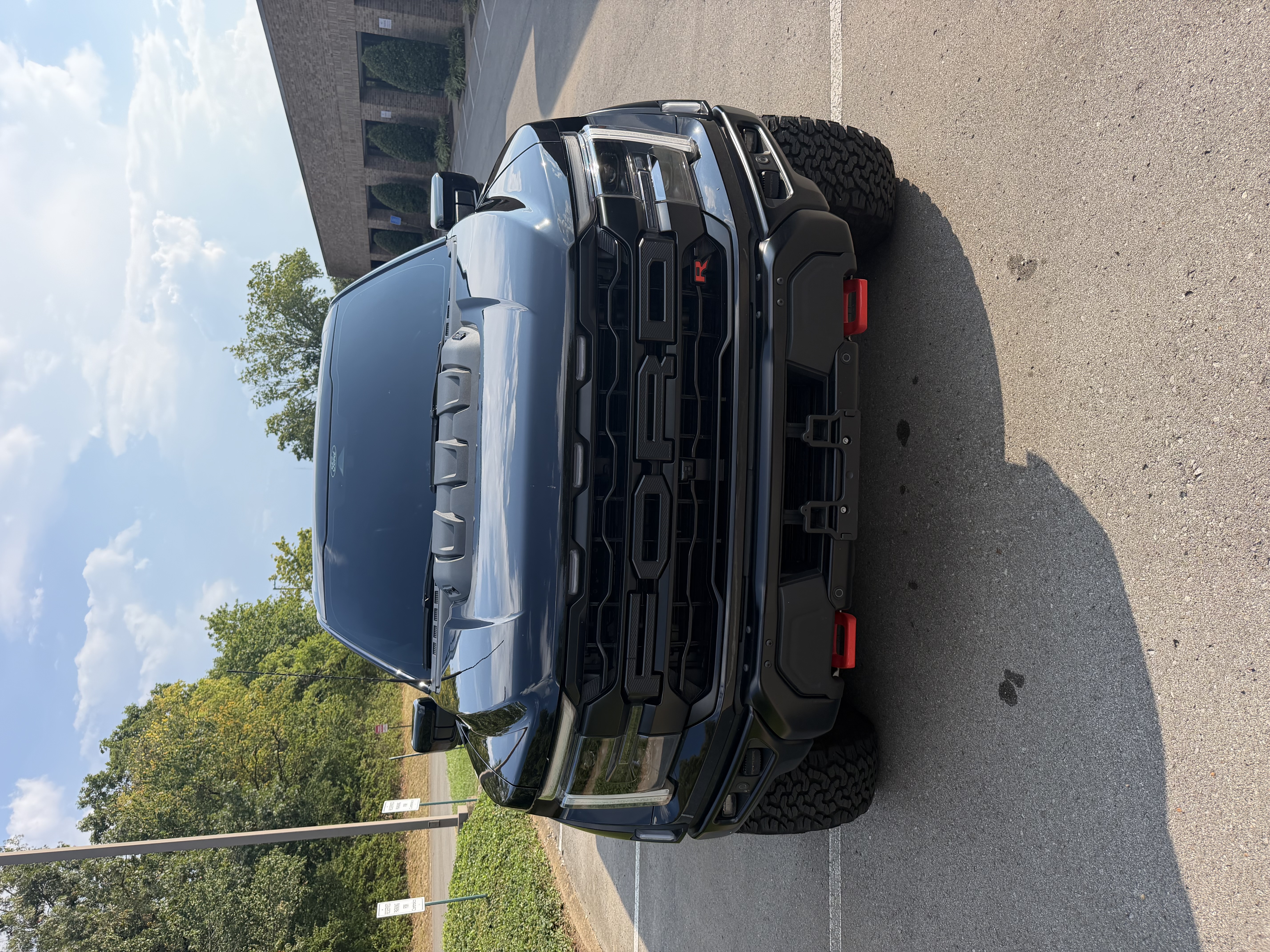 Used 2025 Ford F150 Raptor w/ Equipment Group 803A Raptor R AWD/4WD image 4