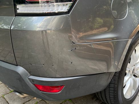 Used 2014 Land Rover Range Rover Sport HSE image 11