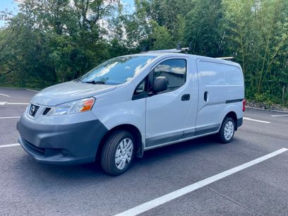 Used 2016 Nissan NV200 S w/ Cruise Control Package