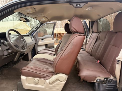 Used 2010 Ford F150 XLT image 9