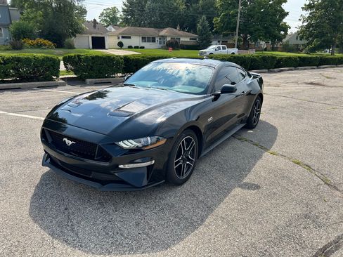 Used 2021 Ford Mustang GT w/ Equipment Group 301A RWD image 9