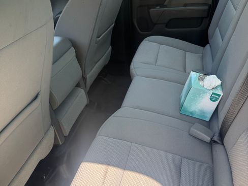 Used 2018 Chevrolet Silverado 1500 W/T w/ Trailering Package image 24