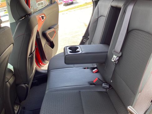Used 2025 Kia Soul GT-Line w/ GT-Line Technology Package FWD image 9
