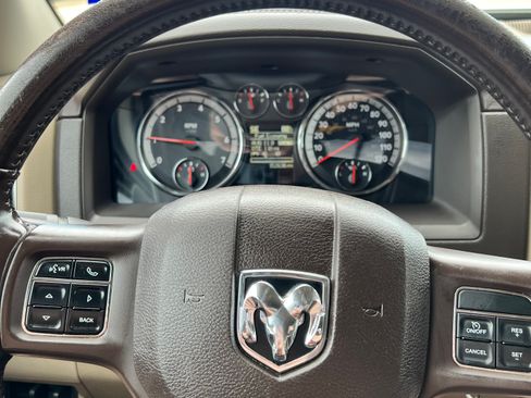 Used 2012 RAM 1500 Laramie RWD image 13
