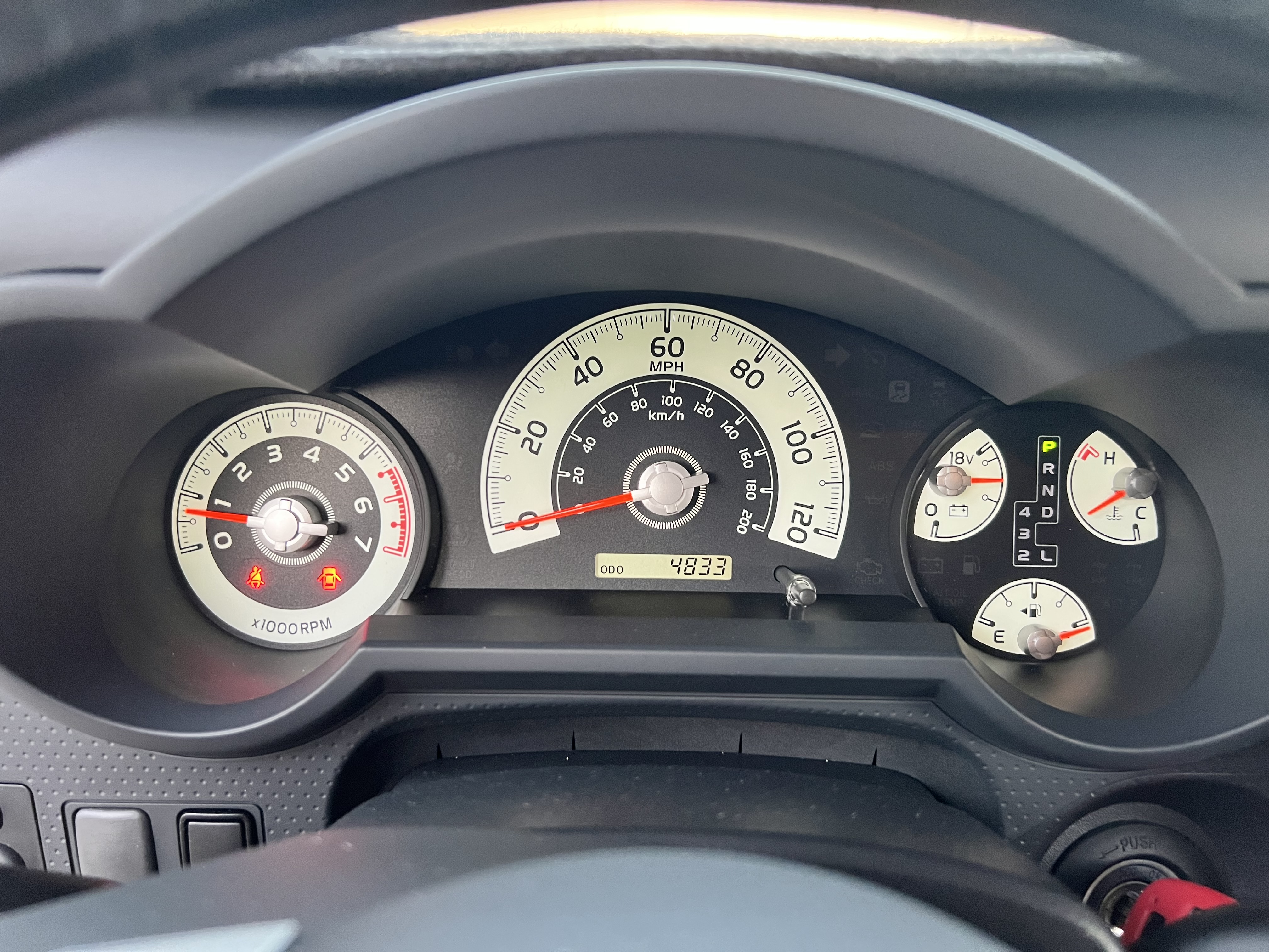 Used 2013 Toyota FJ Cruiser 4WD w/ Upgrade Pkg image 13