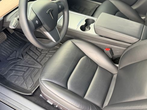 Used 2022 Tesla Model 3 Long Range image 14