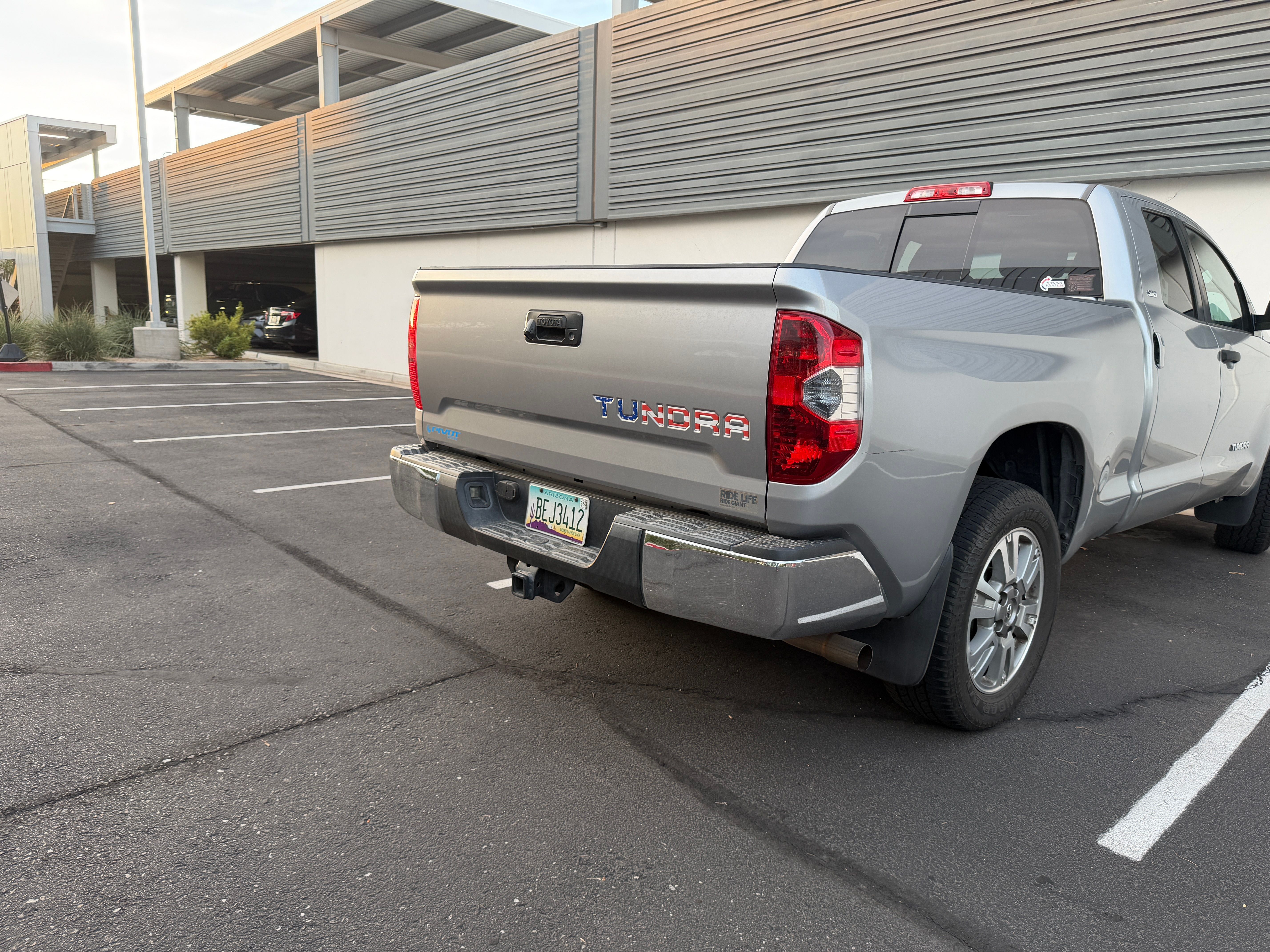 Used 2014 Toyota Tundra SR5 w/ SR5 Upgrade Package RWD image 15