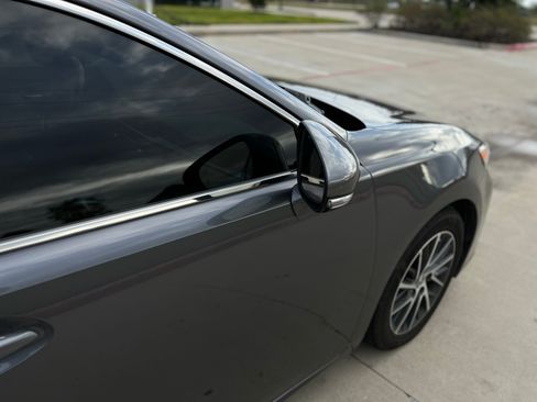 Used 2017 Lexus ES 350 350 Sedan 4D image 13