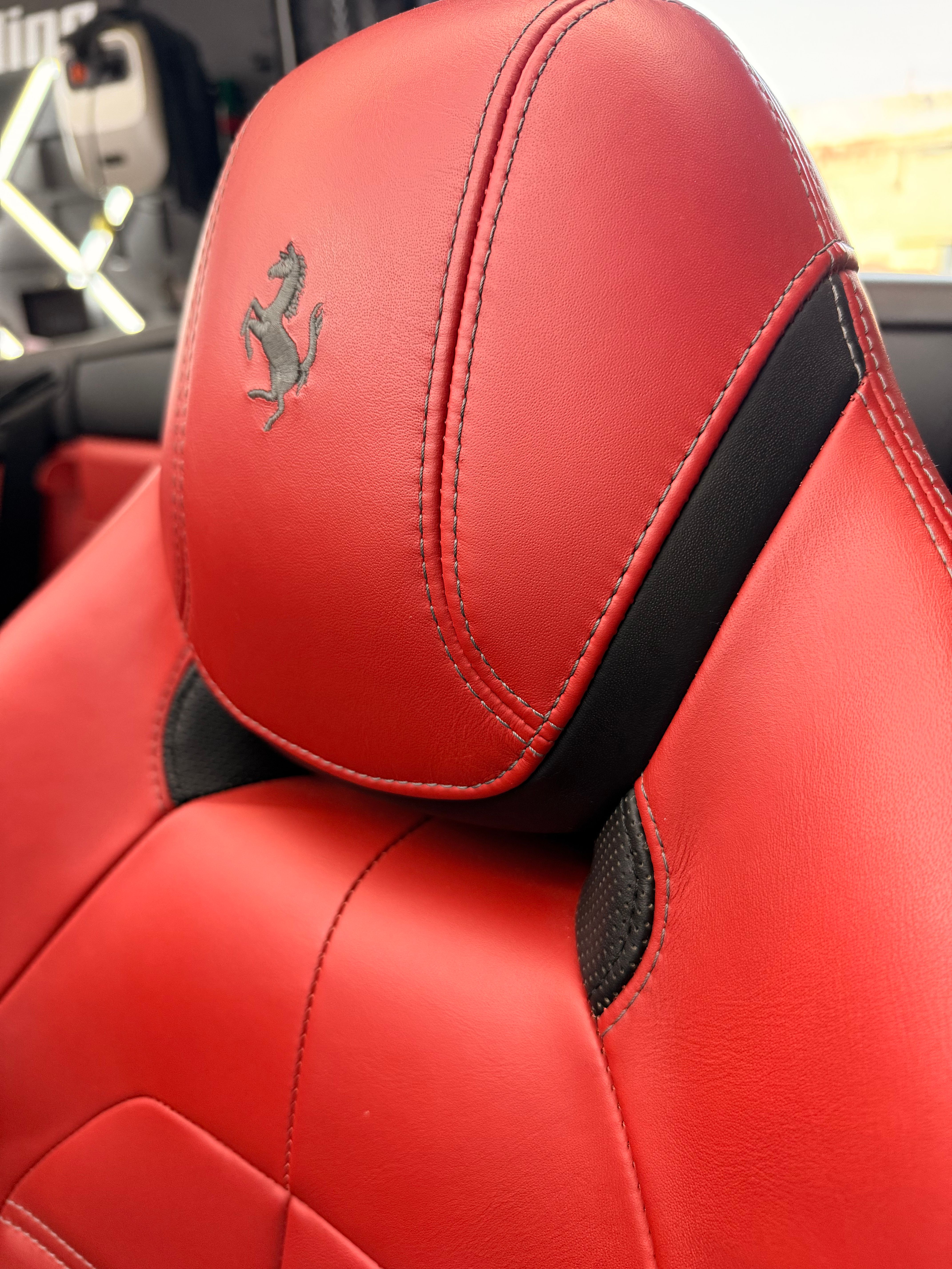 Used 2017 Ferrari California T RWD image 24