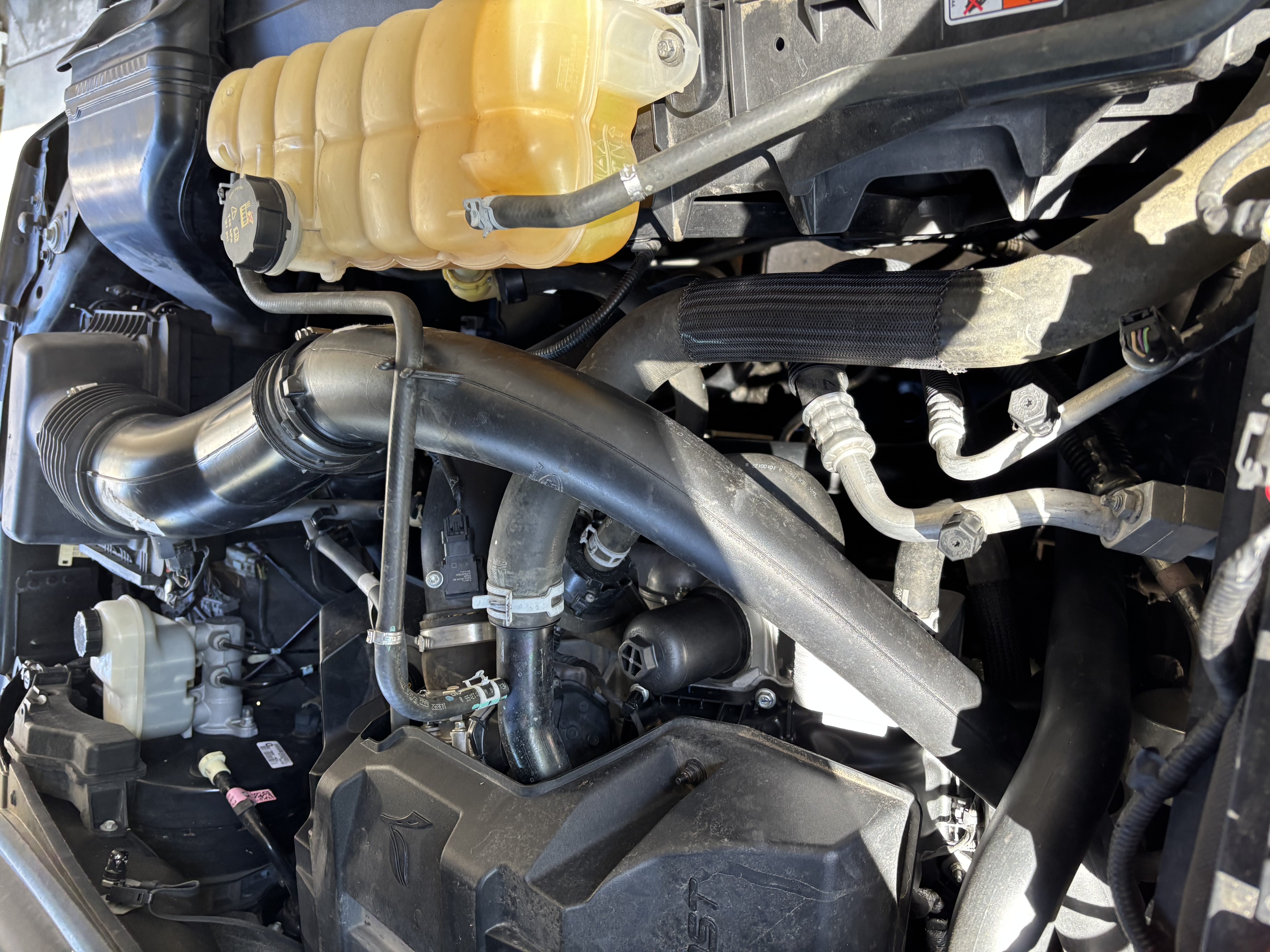 Used 2015 Ford F150 Lariat w/ Equipment Group 501A Mid AWD/4WD image 15
