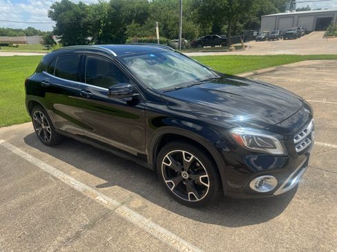 Used 2018 Mercedes-Benz GLA 250 image 4