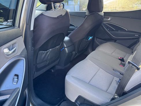 Used 2015 Hyundai Santa Fe Sport image 10