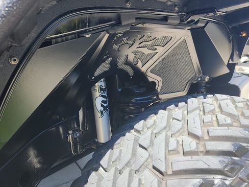 Used 2017 Jeep Wrangler Unlimited Sport image 9