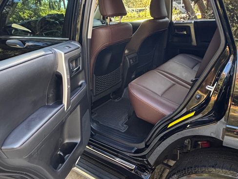 Used 2022 Toyota 4Runner Limited image 21