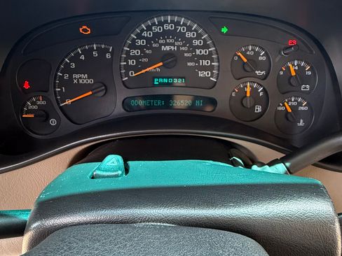 Used 2003 Chevrolet Silverado 1500 LS RWD image 8