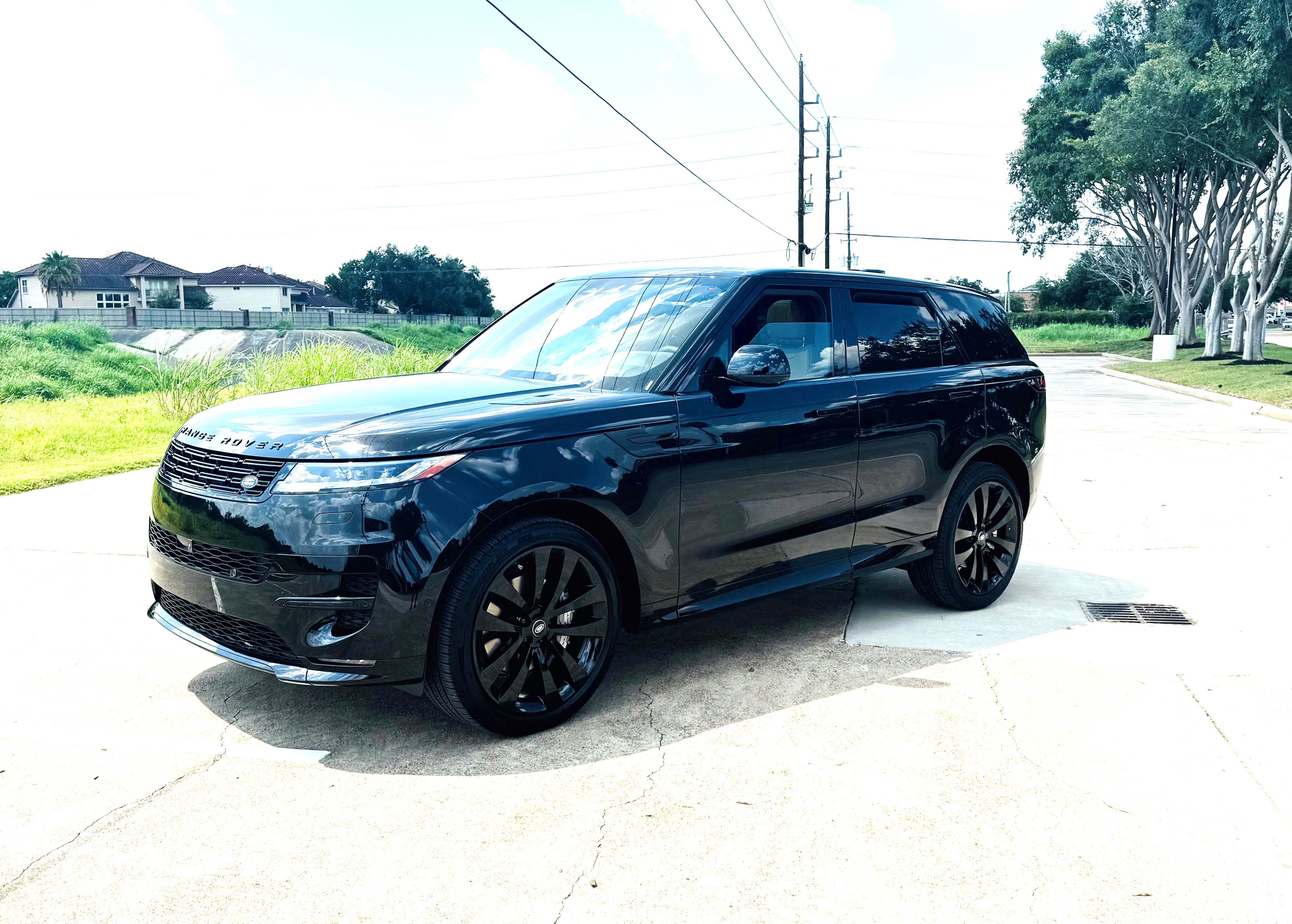 Used 2025 Land Rover Range Rover Sport Dynamic SE AWD/4WD image 6