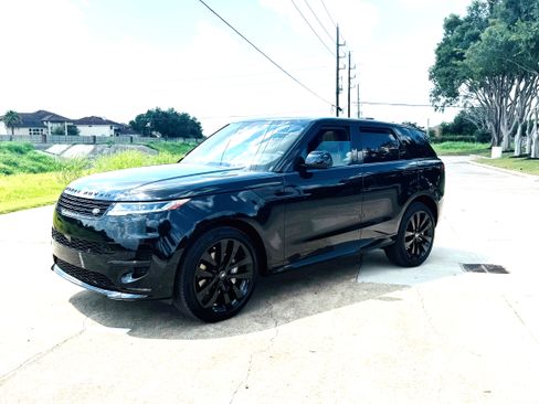 Used 2025 Land Rover Range Rover Sport Dynamic SE AWD/4WD image 6