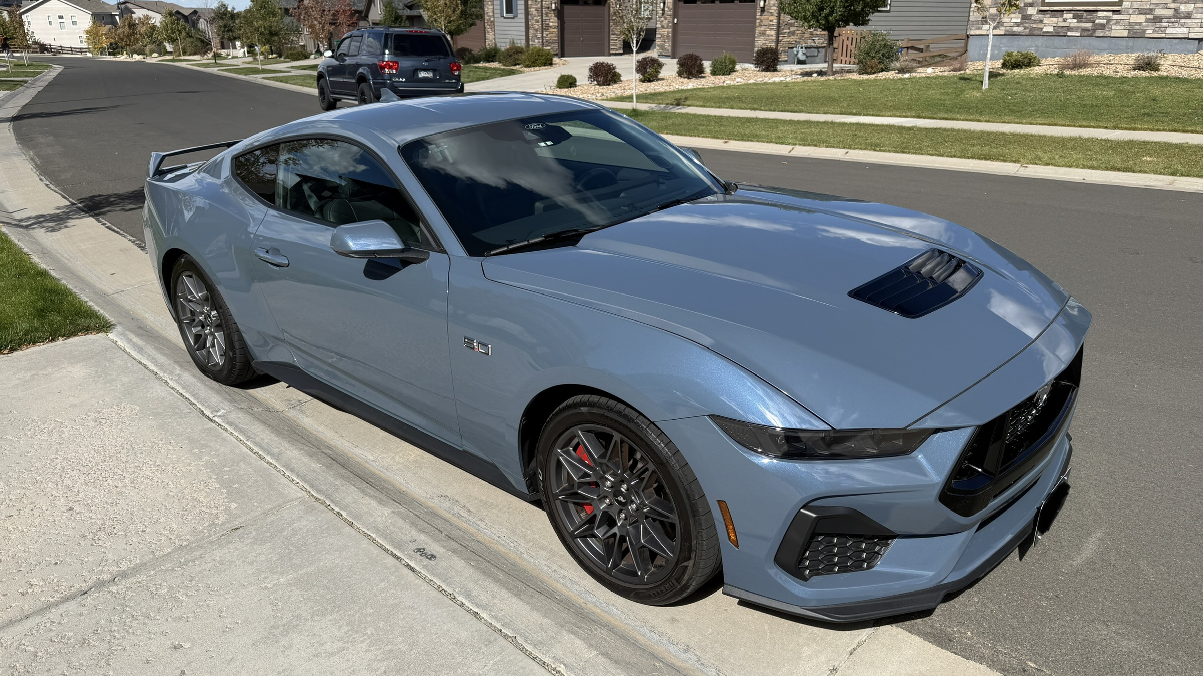 Used 2025 Ford Mustang GT Premium w/ GT Performance Package RWD image 5