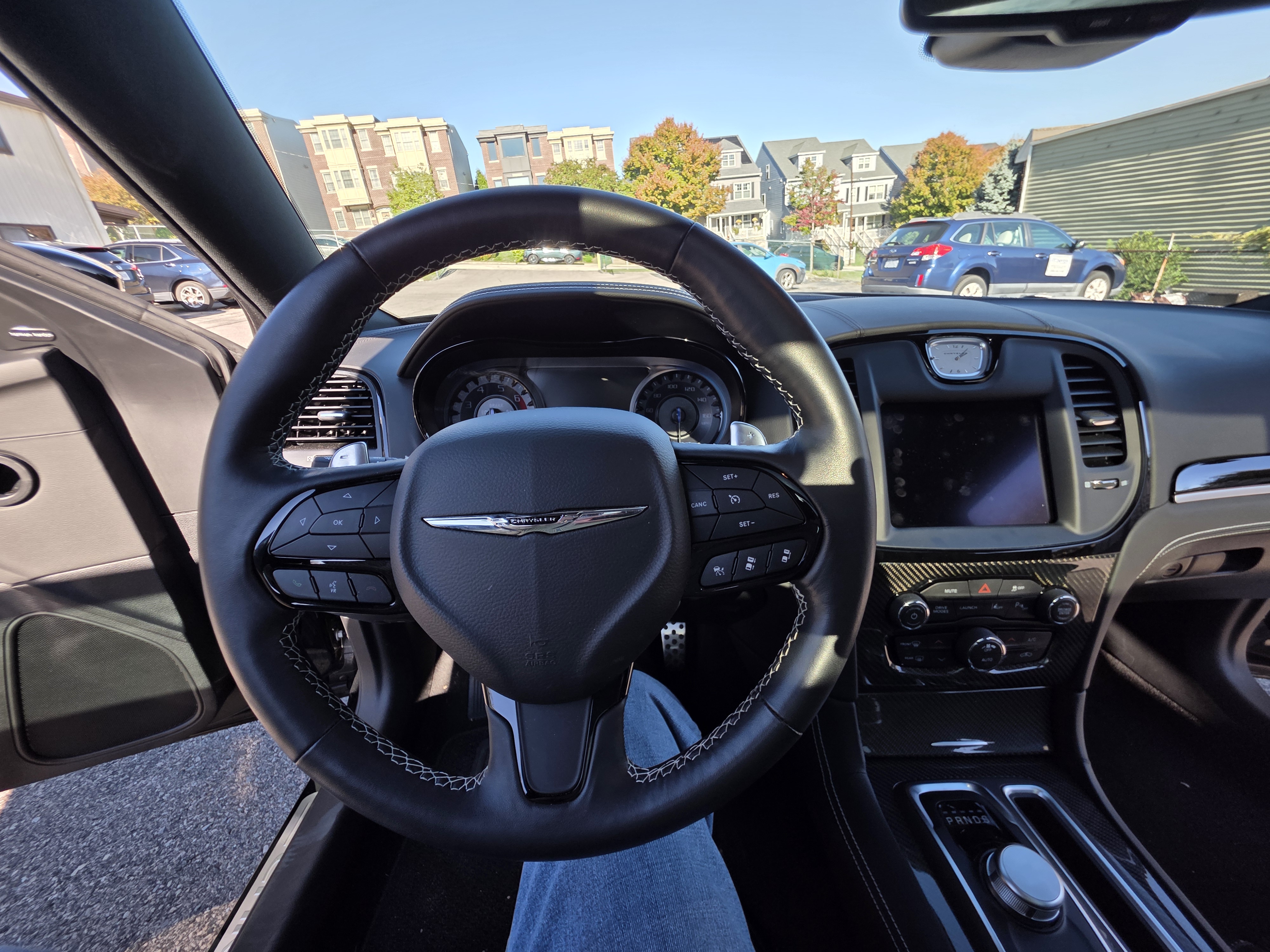 Used 2023 Chrysler 300 C RWD image 10