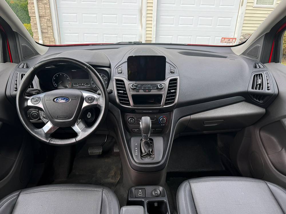Used 2022 Ford Transit Connect XL FWD image 12