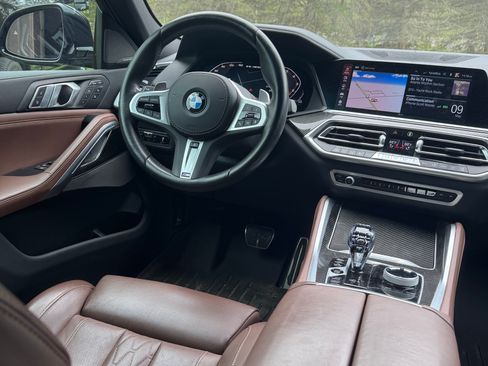 Used 2023 BMW X6 M50i w/ Executive Package AWD/4WD image 12