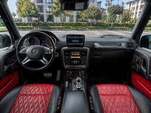 Used 2016 Mercedes-Benz G 63 AMG 4MATIC image 4