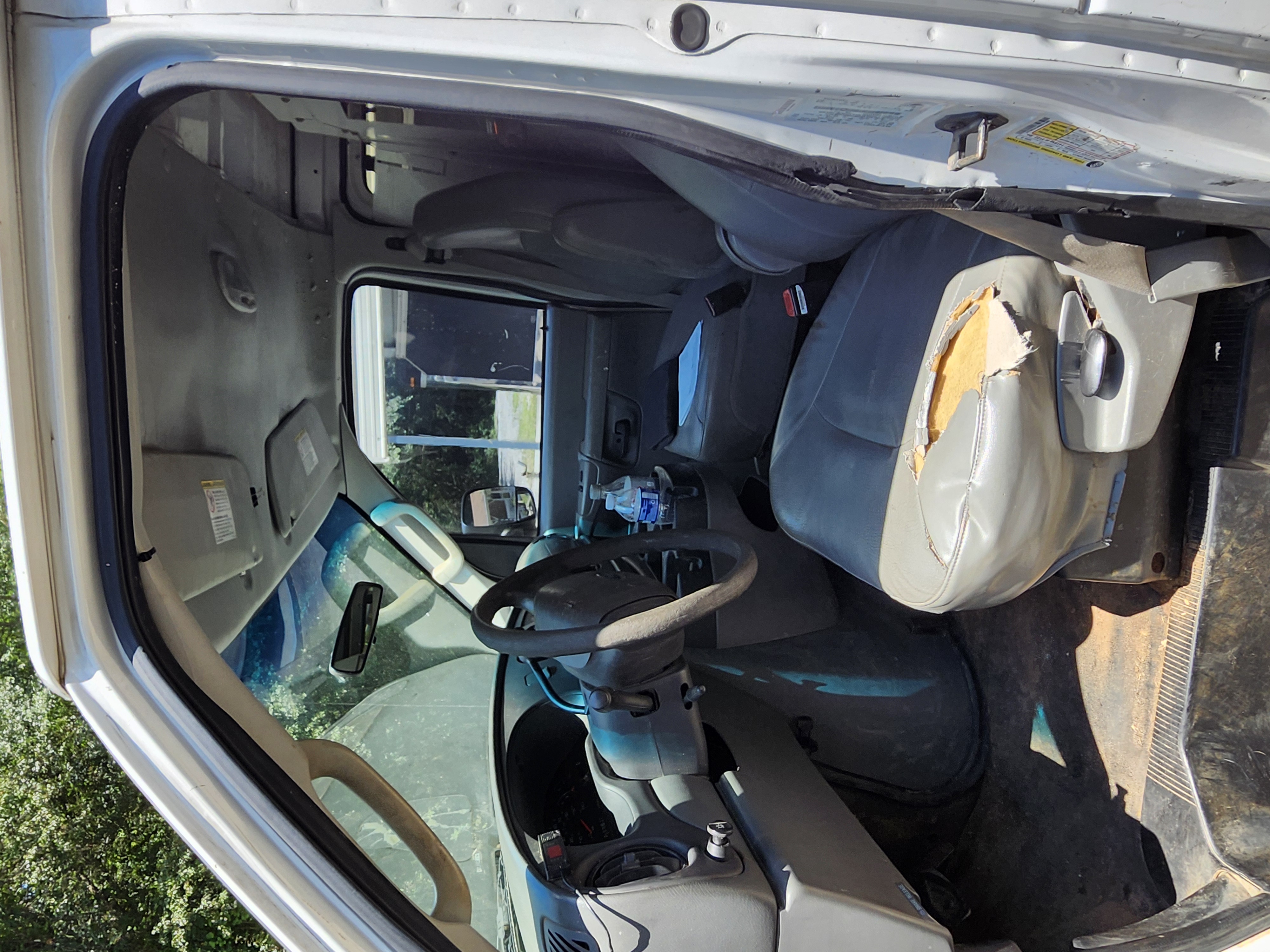 Used 2006 Ford E-250 and Econoline 250 RWD image 9