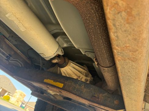 Used 2006 GMC Sierra 2500 SLE w/ Onstar Plus Package image 27