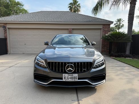 Used 2019 Mercedes-Benz C 63 AMG Sedan image 4